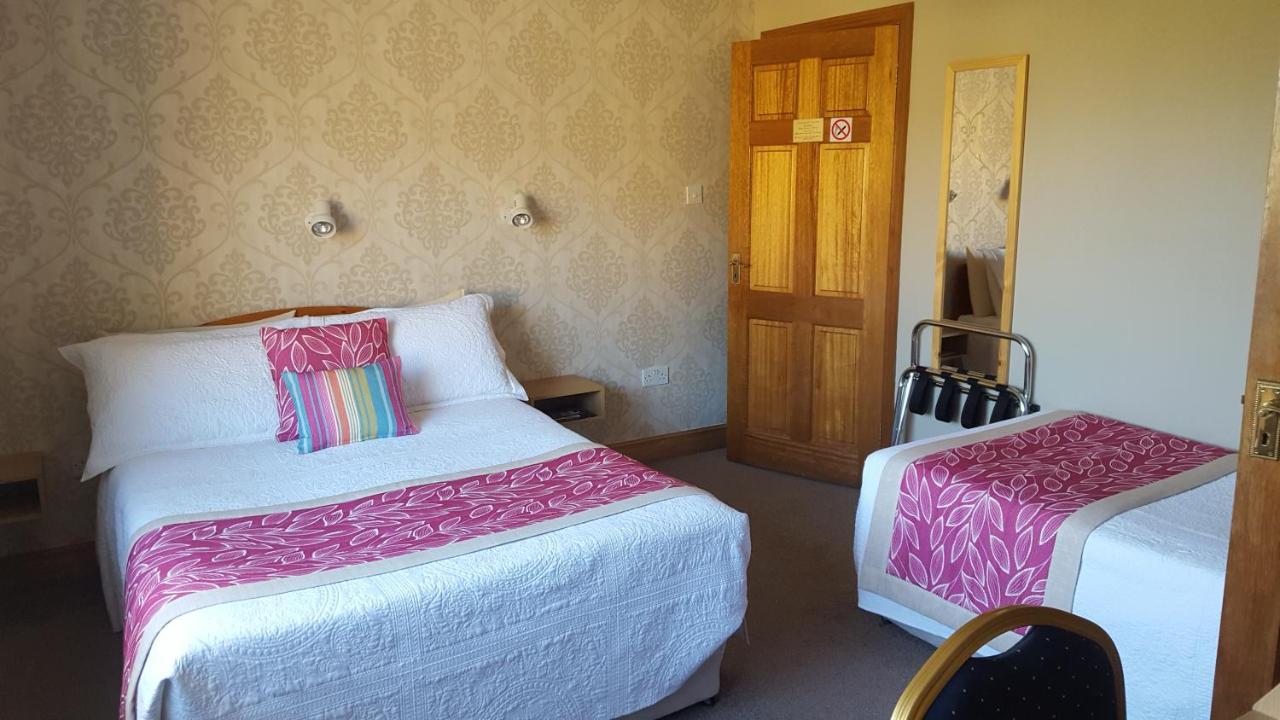 Riverwalk House B&B Oughterard Exterior foto